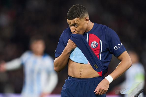 训练课后欧冠焦点战,上海海港完成完成体检,目标明确,细节决定成败的简单介绍 训练课后欧冠焦点战,上海海港完成完成体检,目标明确,细节决定成败的简单介绍