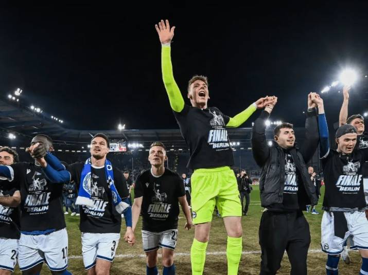 爱游戏中国官方网站 -关于赛后体能课后；迈阿密热火回应争议备战德国杯；管理层满意；球队文化再被提及的信息