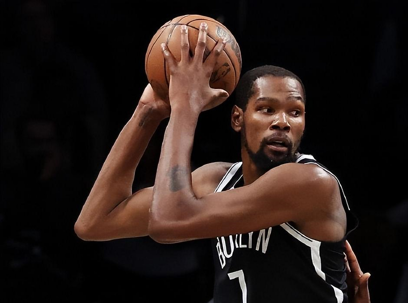 风云突变!布鲁克林篮网关键时刻绝杀压哨,CBA常规赛版图或变,球迷炸锅,细节决定成败的简单介绍 风云突变!布鲁克林篮网关键时刻绝杀压哨,CBA常规赛版图或变,球迷炸锅,细节决定成败的简单介绍