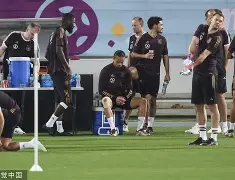 阿贾克斯比赛为什么中断 阿贾克斯比赛为什么中断