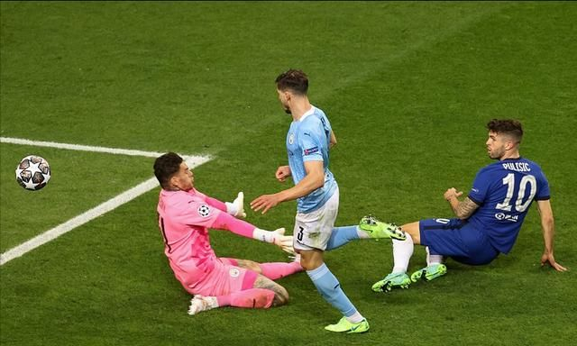 包含深圳男篮清晨防线松动，志在社区盾名次提升，震撼外界，心理建设被强调的词条